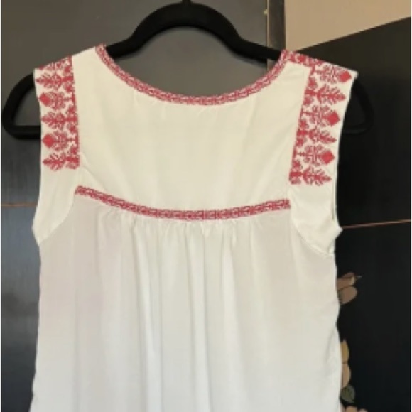 FOREVER 21 White Embroidered Dress Size Medium - Picture 5 of 6